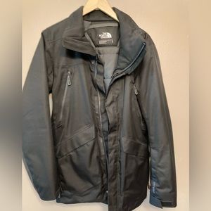 Black Men’s North Face Parka, Small